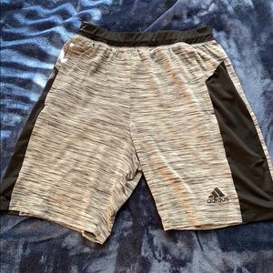 Men’s Medium Adidas Athletic Shorts